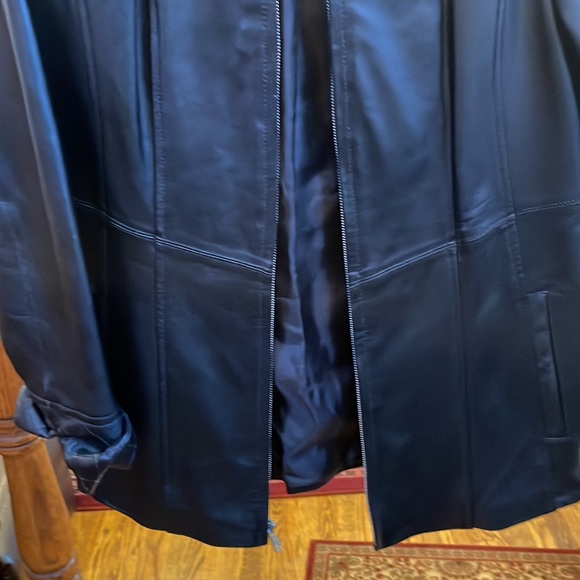 Women’s leather jacket. - Picture 5 of 11